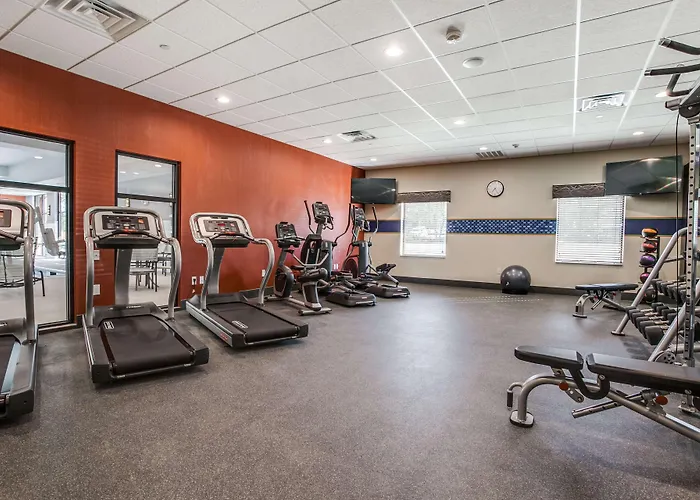 Hampton Inn & Suites Dallas-Central Expy/North Park Area